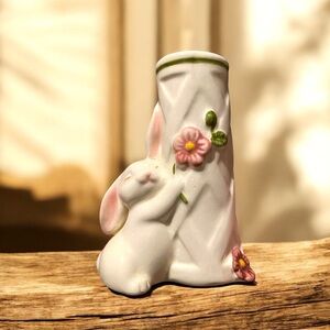 Vintage 1984 Avon Bunny Rabbit Bud Vase | Porcelain Easter Decor